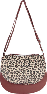 

Upshot Hand-held Bag(Brown)