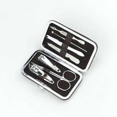 

Vreewa Maniure and Pedicure Non-Leather 7 In 1 Stainless Steel Travel & Grooming Kit(50 g, Set of 1)