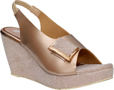 

Dolphin Miles Women Gold Wedges