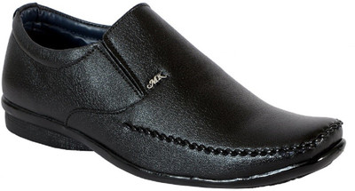 

AARIC FL04 Slip On For Men(Black
