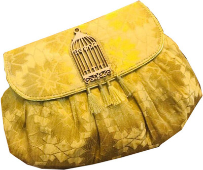 

Craftbazaar Party Yellow Clutch