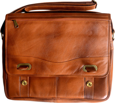 Dhakkan Dukaan 16 inch Laptop Messenger Bag(Beige)