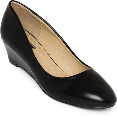 

Flat n Heels Women Black Wedges