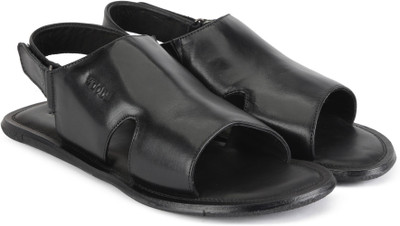 

Woods Men BLACK Casual