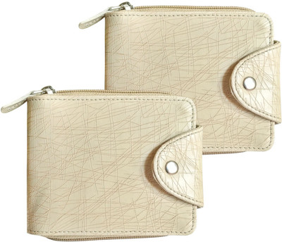 

Li Leane Casual White Clutch