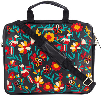 

Chumbak 14 inch Laptop Messenger Bag(Black)