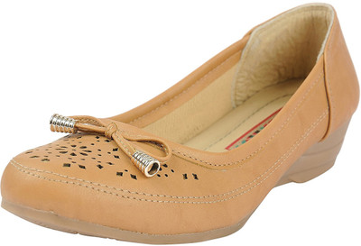 

Belly Ballot Bellies For Women(Tan, Gold
