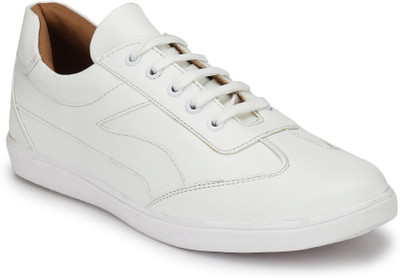 

Scarpia Pure White Sneakers For Men(White