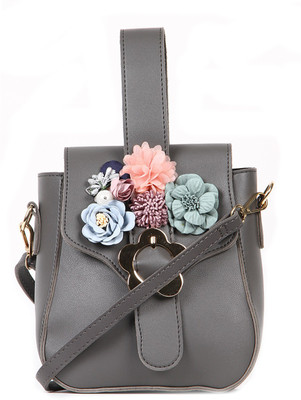 

Norman Todd Women Casual Grey PU Sling Bag