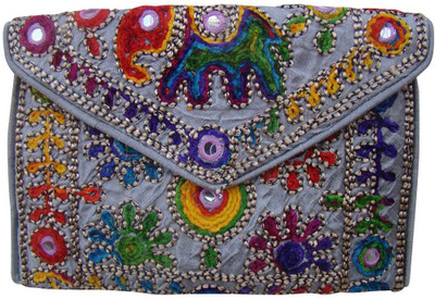 

The Living Craft Casual Multicolor Clutch