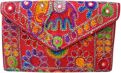 

The Living Craft Casual Multicolor Clutch
