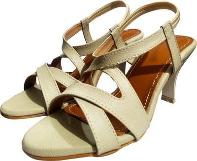 

Fashionitz Women Beige Heels
