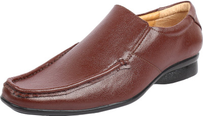 

SASSIE Slip On For Men(Brown