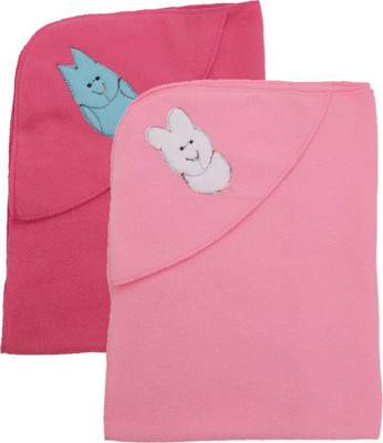

Kidoyzz Cartoon  Swadding Baby Blanket(Polyester, Multicolor