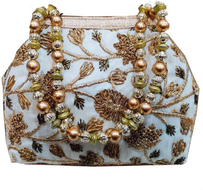 

Craftbazaar Party White Clutch