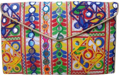 

The Living Craft Casual Multicolor Clutch