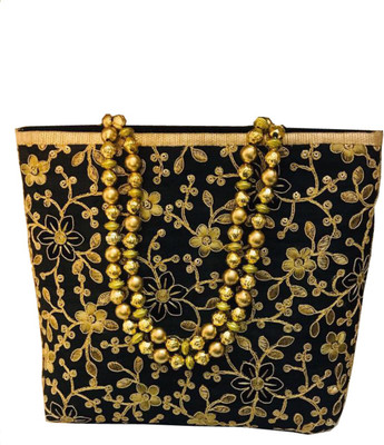 

Craftbazaar Party Black Clutch