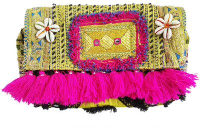 

Mehrunnisa Casual Multicolor Clutch
