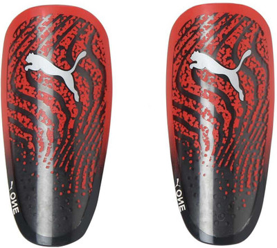 

Puma One 17.3 with sleeve Football Shin Guard(, Red