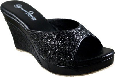 

Olive Fashion Women Black Wedges