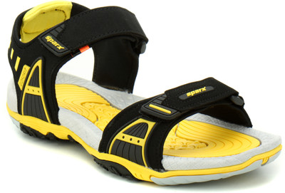 

Sparx Men BlackYellow Casual