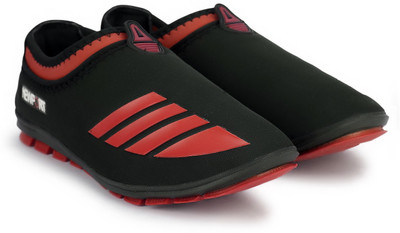 

Newport Walking Shoes For Men(Red