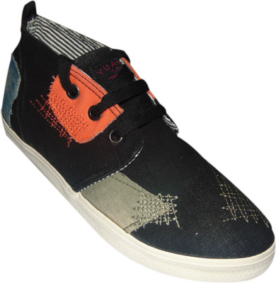 

G S Footwear Casuals For Men(Black, Grey