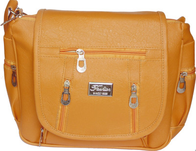 

rishi Shoulder Bag(Gold)