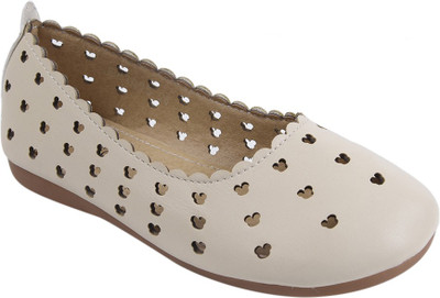

JUMPS AND BUMPS Girls Slip on Ballerinas(Beige
