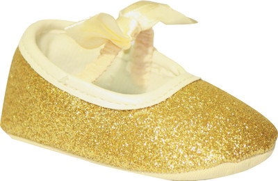 

Kiwi Girls Slip on Ballerinas(Gold, Golden
