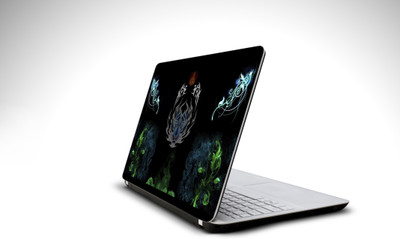 

Snooky Flower Tree Vinyl Laptop Decal 15.6