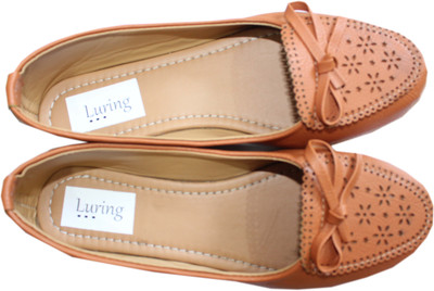 

luring Women TAN Bellies