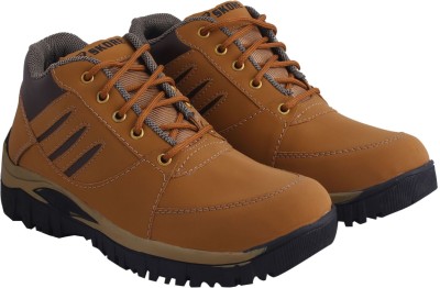 

Crunx Casuals For Men(Tan