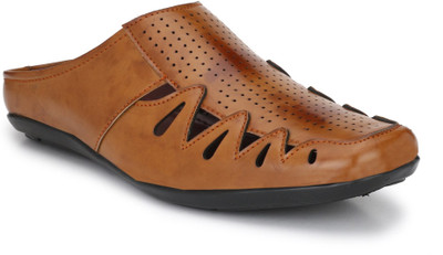 

Scarpia Casuals For Men(Tan