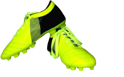 

Excellent & Comfortable Football Boots Football Shoes For Men(Green