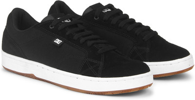 

DC ASTOR Sneakers For Men(Black, Bw6