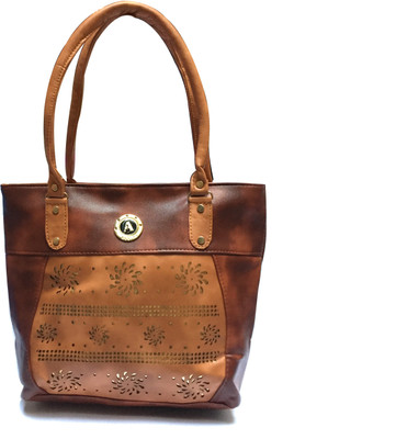 

Urban Interia Women Casual Brown Leatherette Shoulder Bag