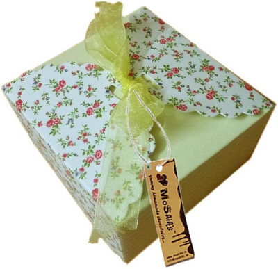 

Moshiks YELLOW CREAM BOX 100 GM MILK CHOCOLATES Bars(0.1 kg)