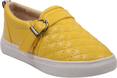 

JUMPS AND BUMPS Girls Strap Sneakers(Yellow