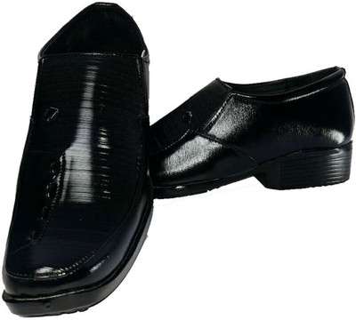 

Zuron zuron Slip On For Men(Black
