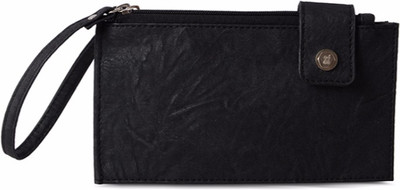 

Baggit Casual Black Clutch