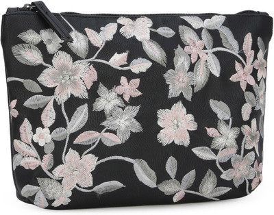

Accessorize Casual Black Clutch