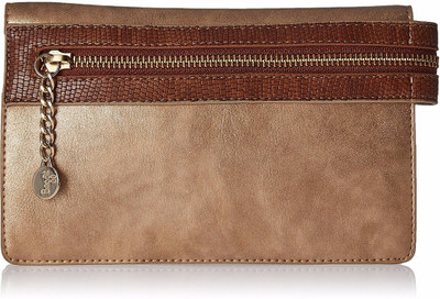 

Baggit Casual Gold Clutch