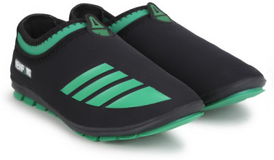 

Newport Walking Shoes For Men(Green