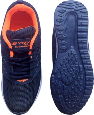 trv shoes black