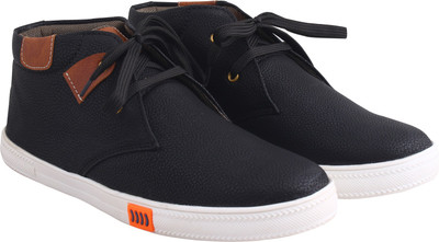 

Crunx Tusker MiD Casuals For Men(Black