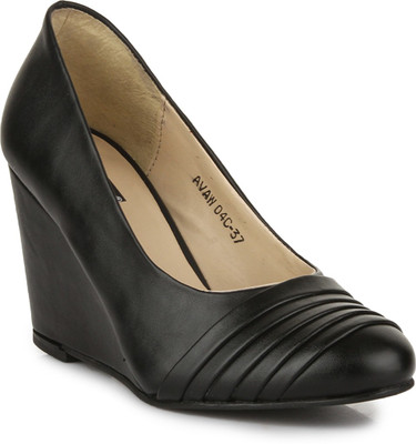 

Bruno Manetti BM-AVAW04-Black Casuals For Women(Black