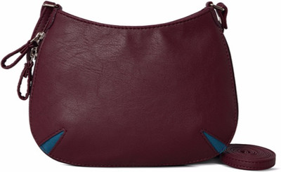 

Baggit Women Casual Maroon PU Sling Bag
