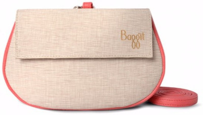 

Baggit Women Casual White PU Sling Bag