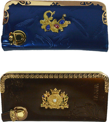 

Glitters Online Casual Brown Clutch